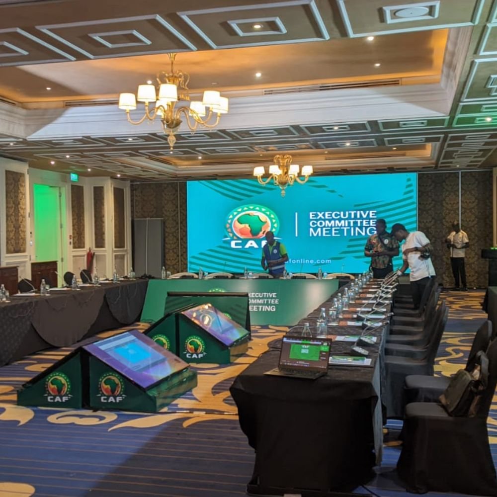 Large Format LED & Plasma Screens Large-Format-LED-Plasma-Screens